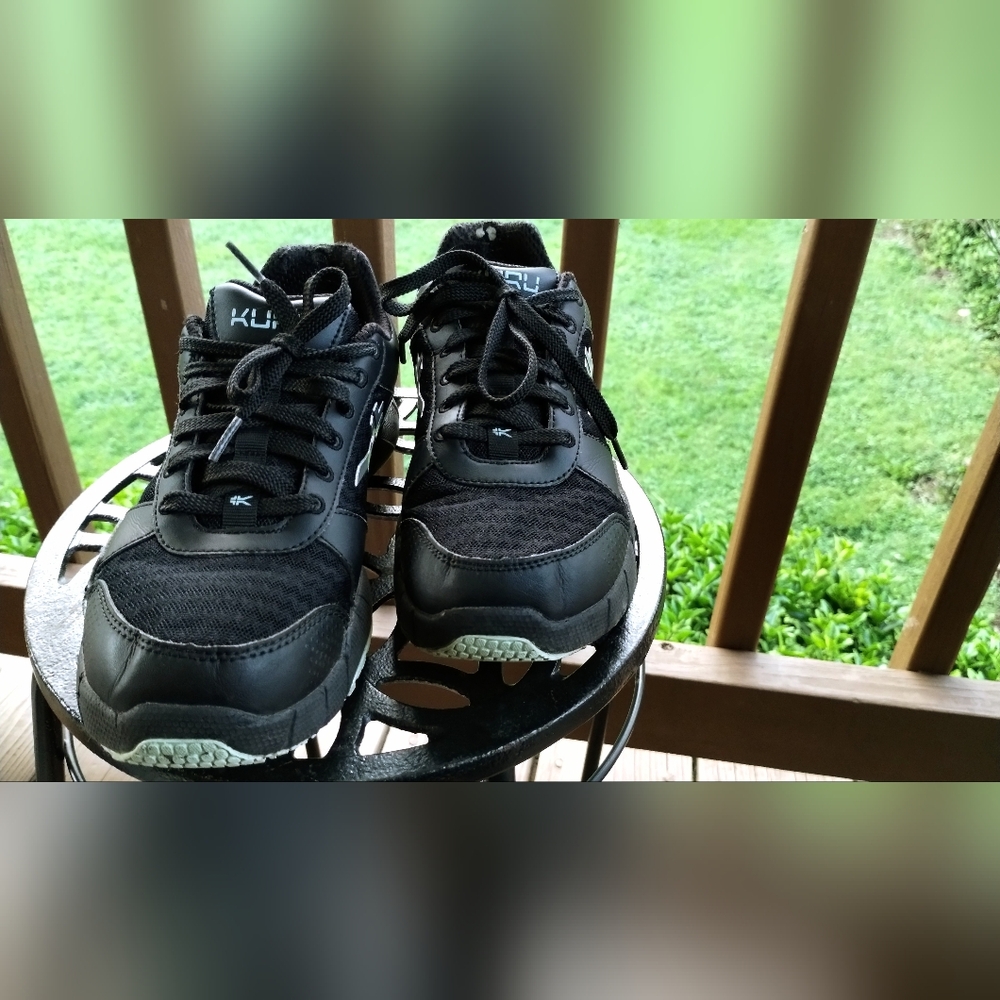 Kuru quantum Women's Everyday Walking Shoe Sz 39